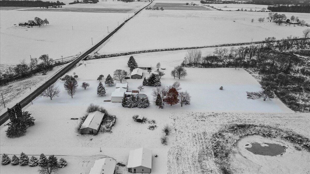 3724 County Road 11, Bellefontaine, Ohio 43311