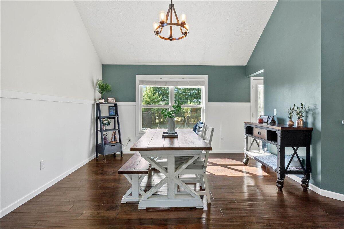 1530 Carmel Drive, Marysville, Ohio 43040