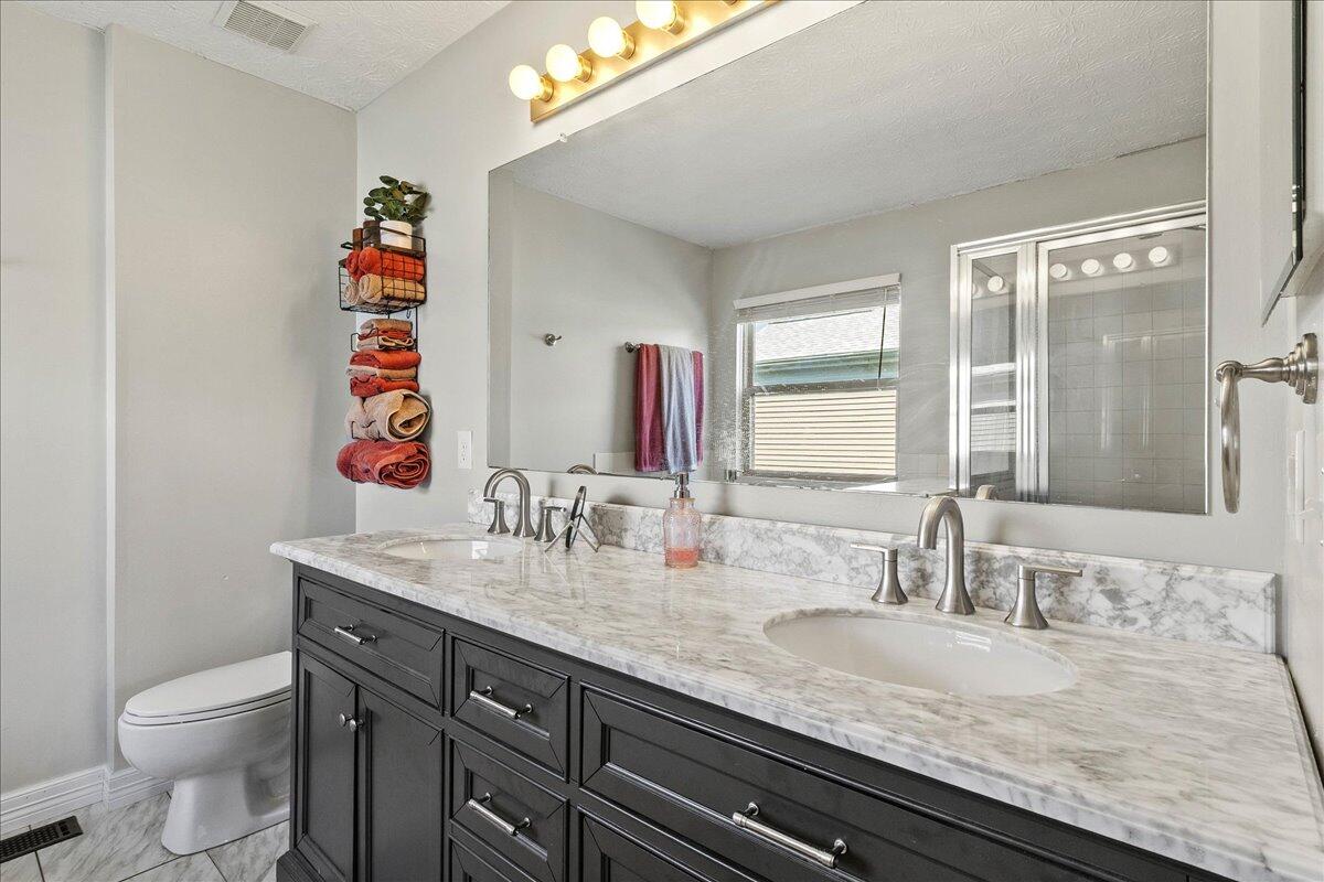 1530 Carmel Drive, Marysville, Ohio 43040