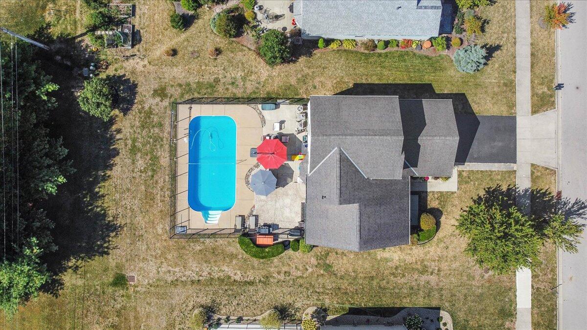 1530 Carmel Drive, Marysville, Ohio 43040