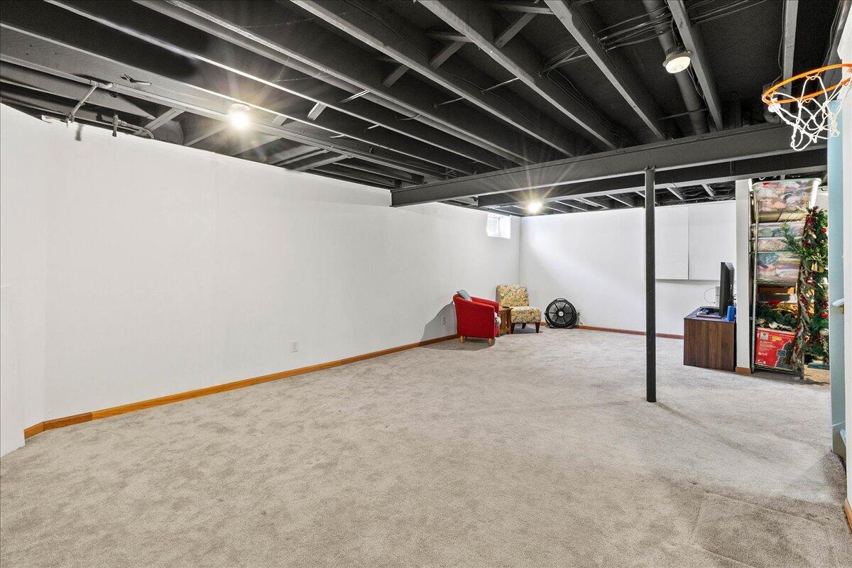 1530 Carmel Drive, Marysville, Ohio 43040