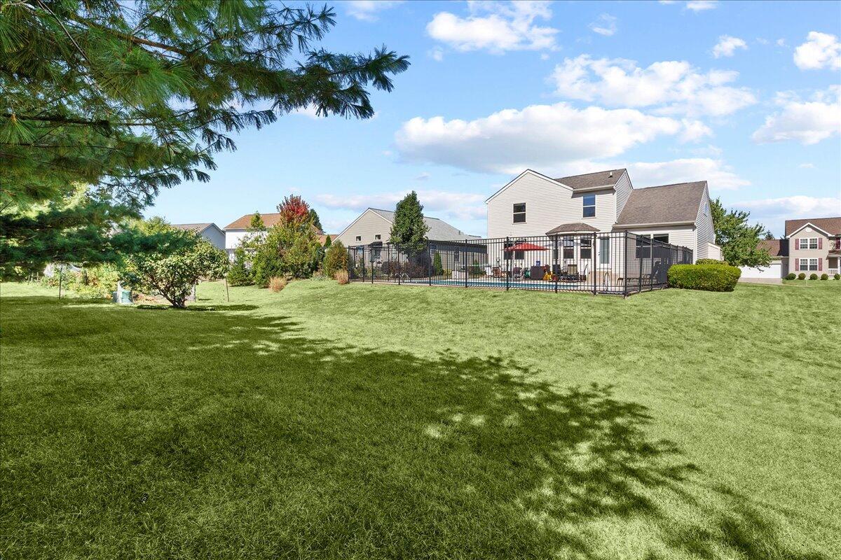 1530 Carmel Drive, Marysville, Ohio 43040