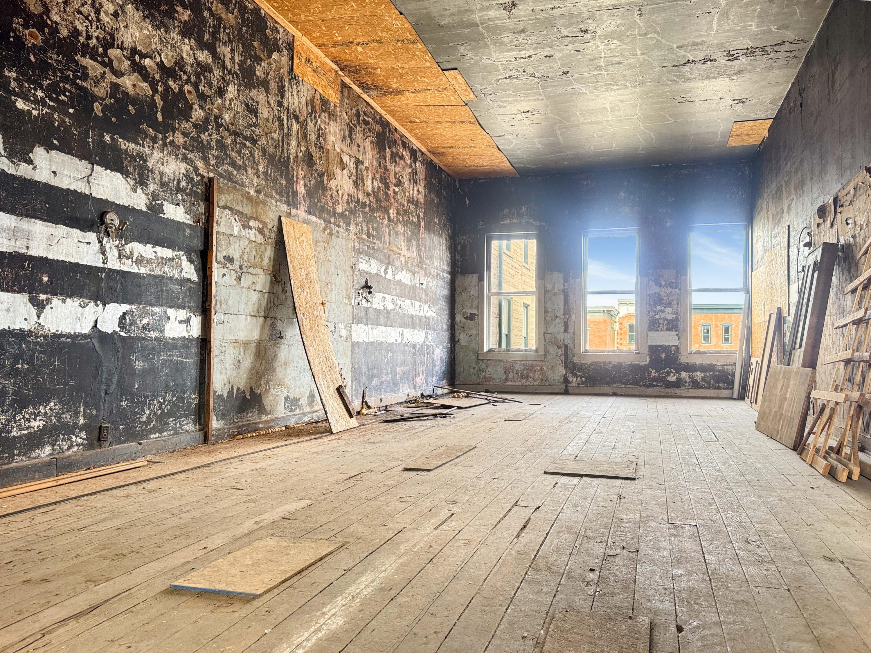 23 Monument Square, Urbana, Ohio 43078