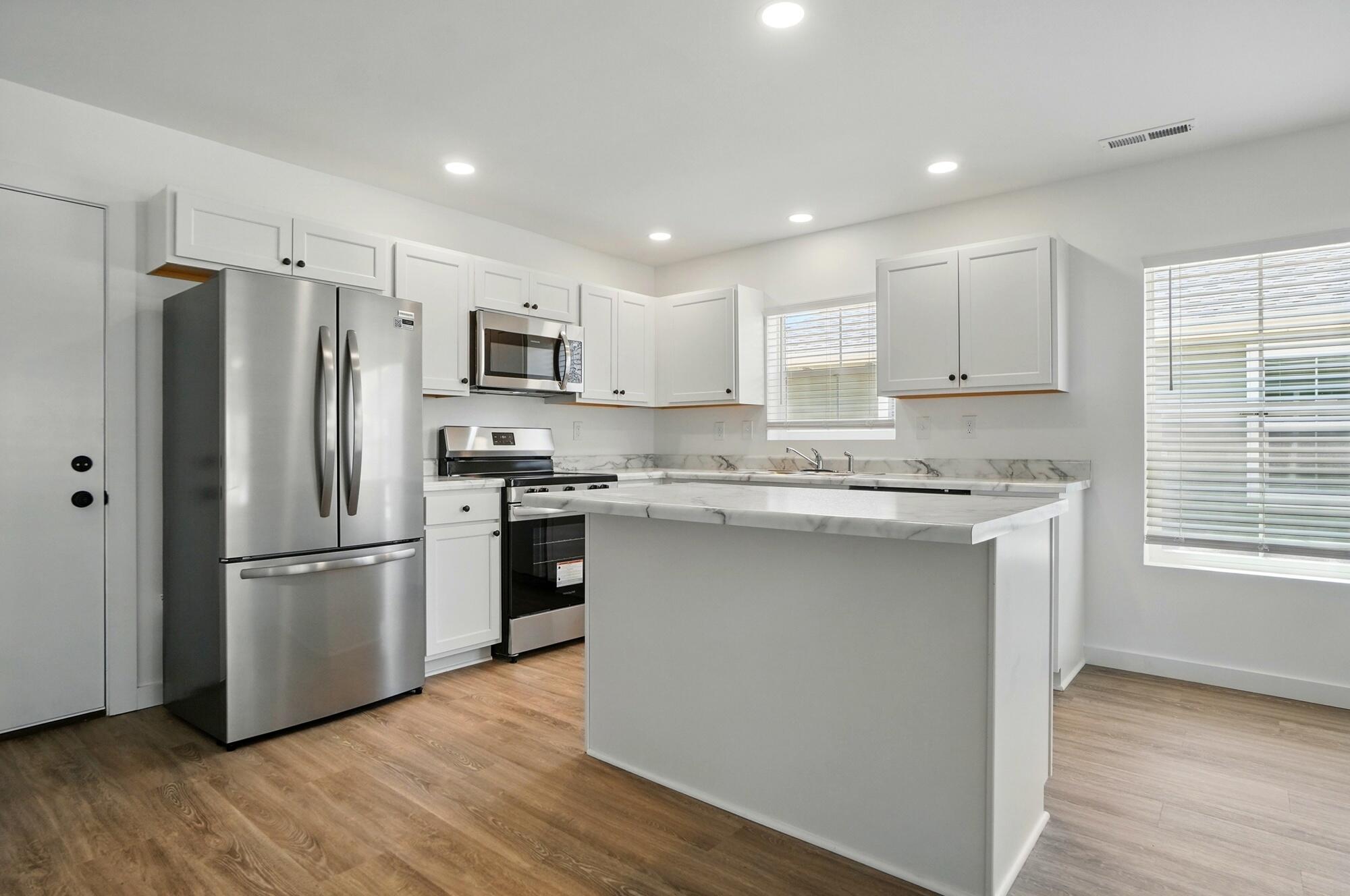 638 Clifton Avenue, Springfield, Ohio 45505