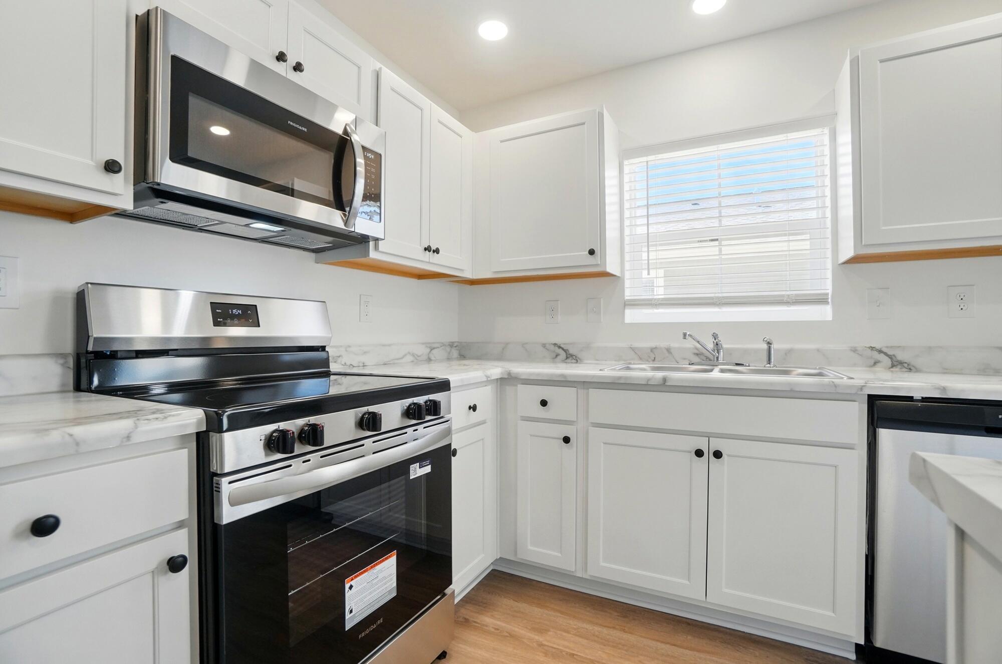 638 Clifton Avenue, Springfield, Ohio 45505