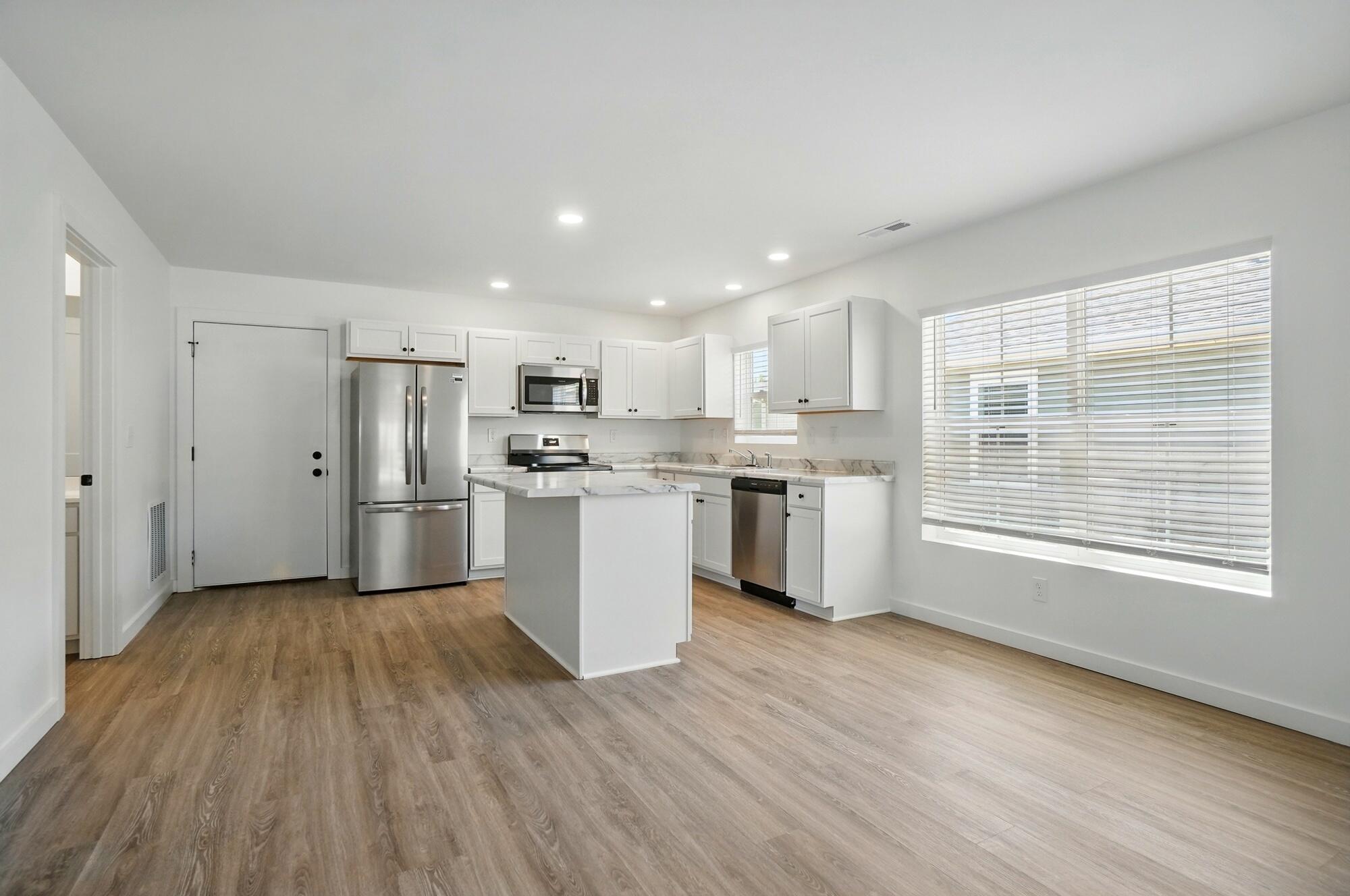 638 Clifton Avenue, Springfield, Ohio 45505