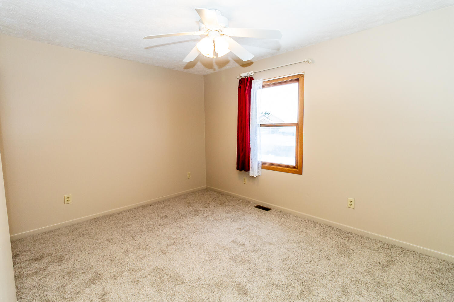 512 Buckeye Drive, Eaton, Ohio 45320