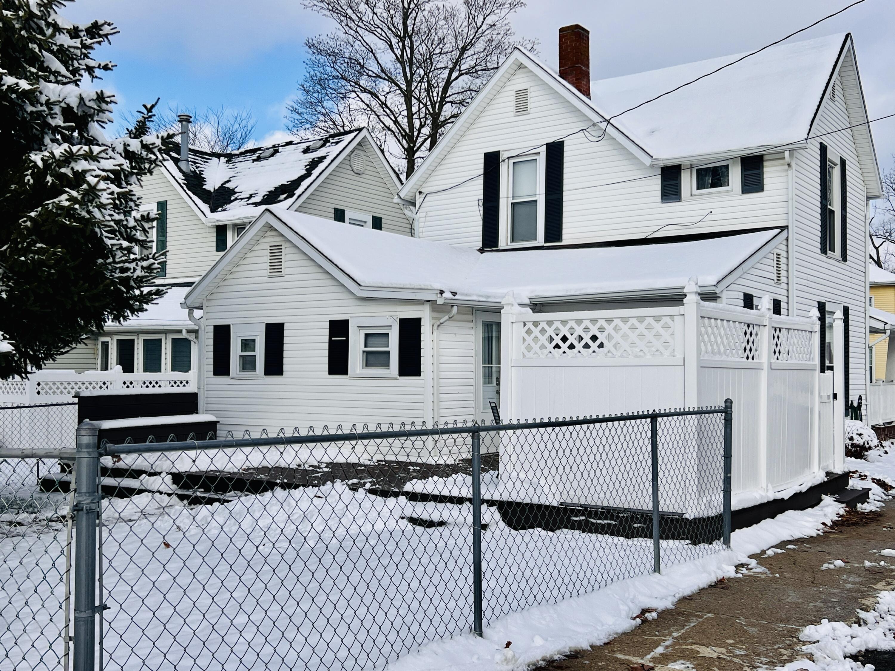 332 Auburn Avenue, Bellefontaine, Ohio 43311