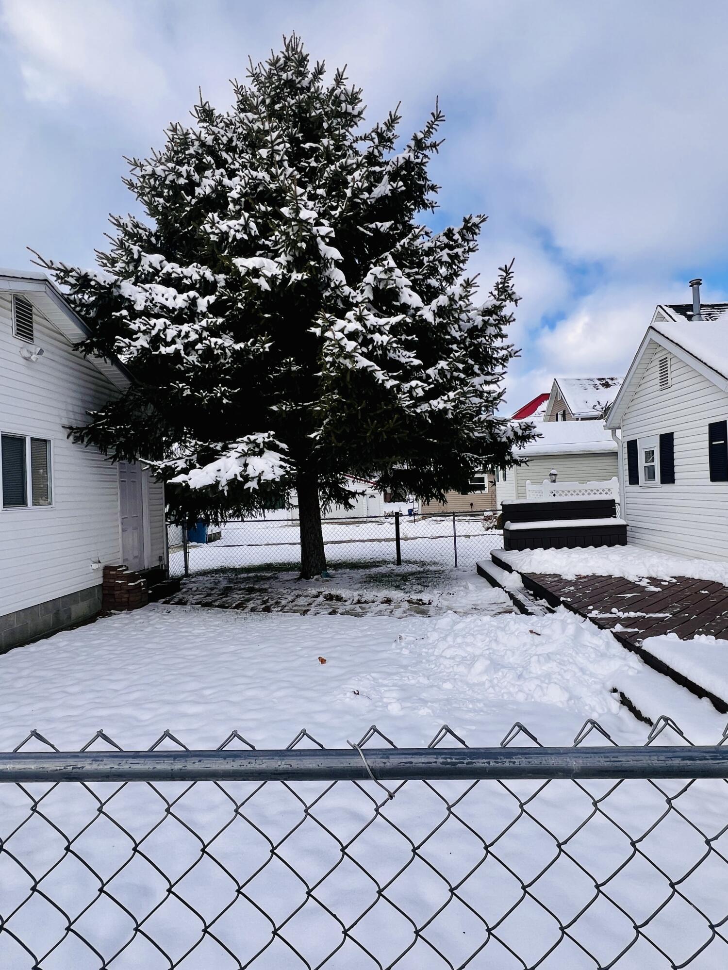 332 Auburn Avenue, Bellefontaine, Ohio 43311