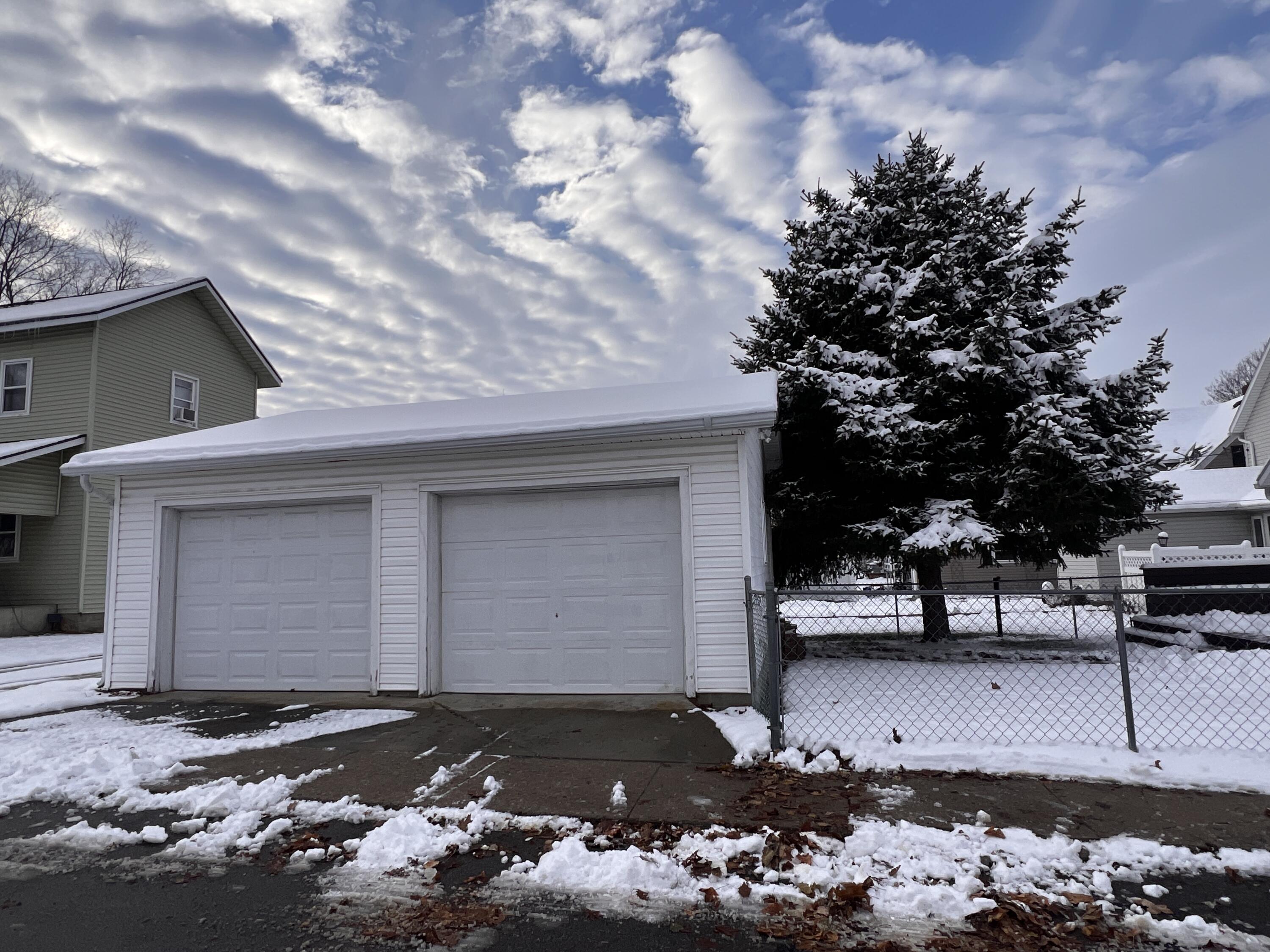 332 Auburn Avenue, Bellefontaine, Ohio 43311