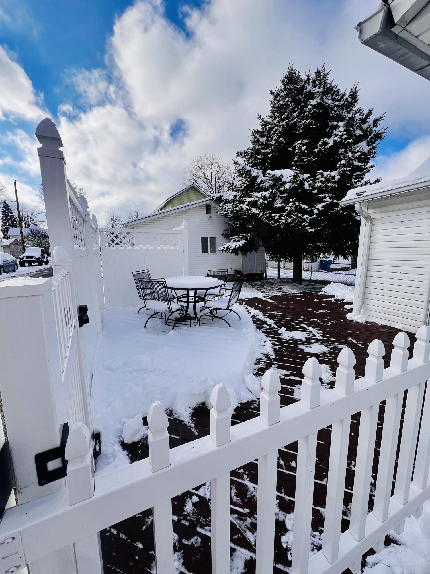 332 Auburn Avenue, Bellefontaine, Ohio 43311