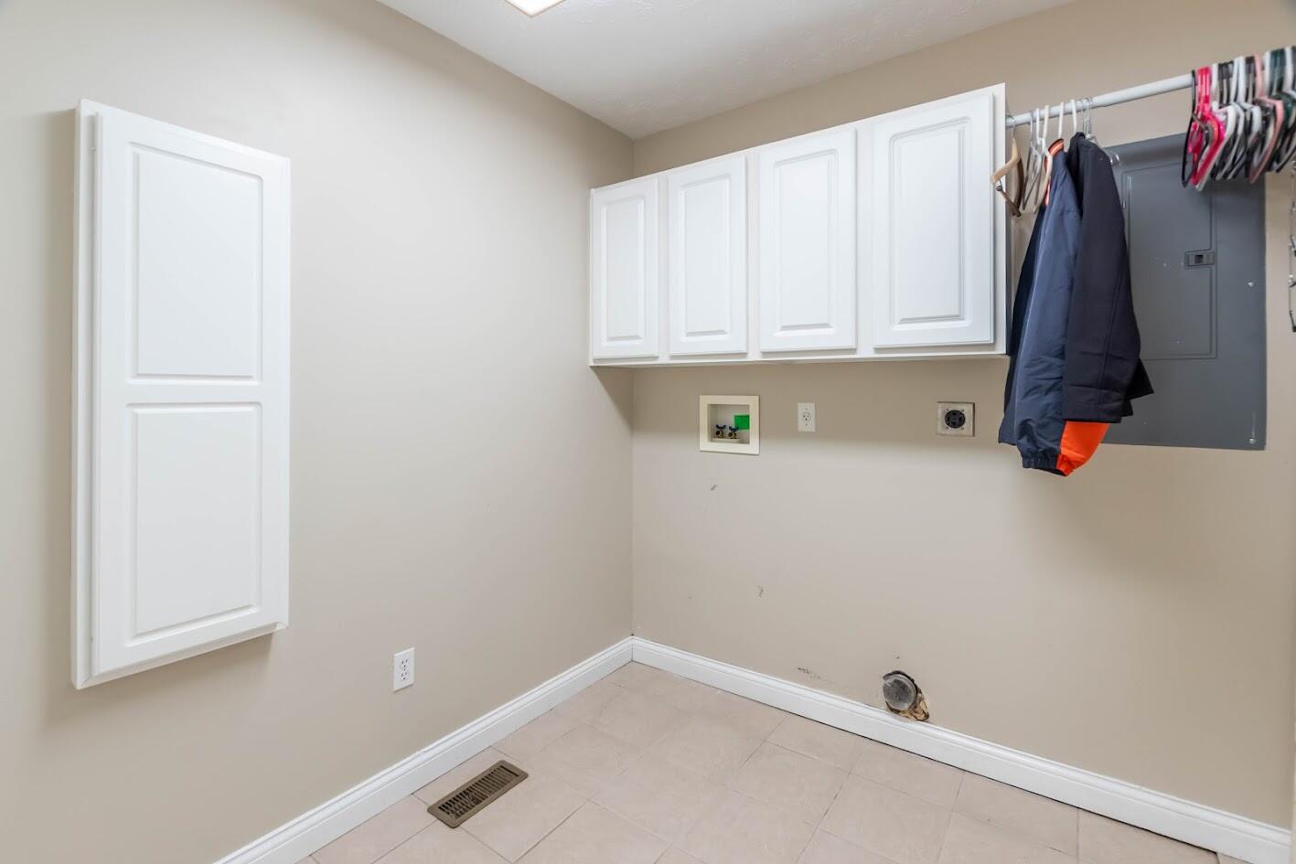 7909 Court Ridge Lane, Fairborn, Ohio 45324