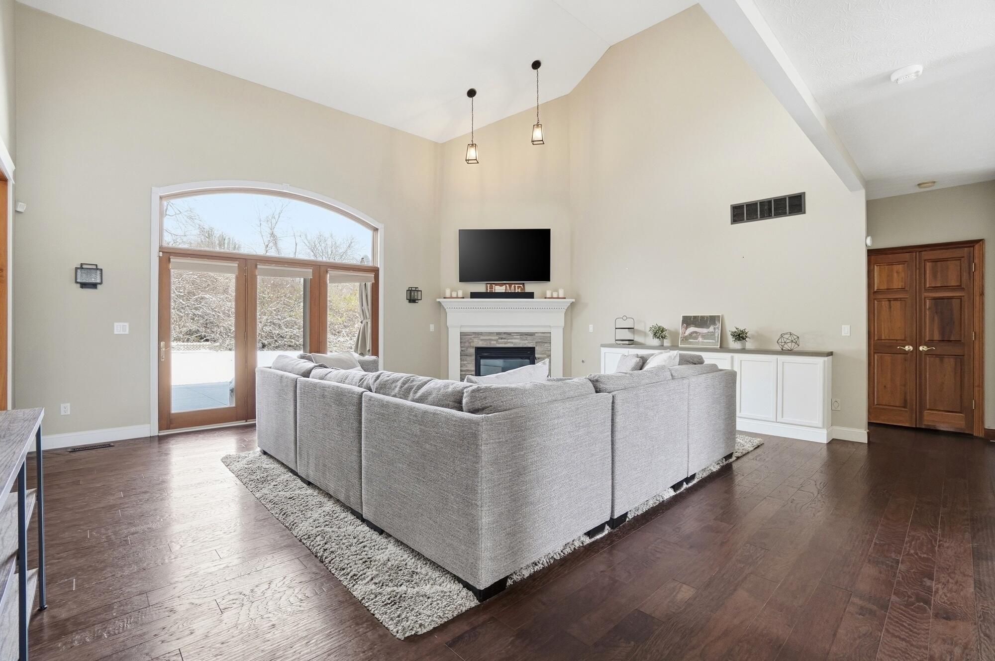 82 Countryside Drive, Troy, Ohio 45373