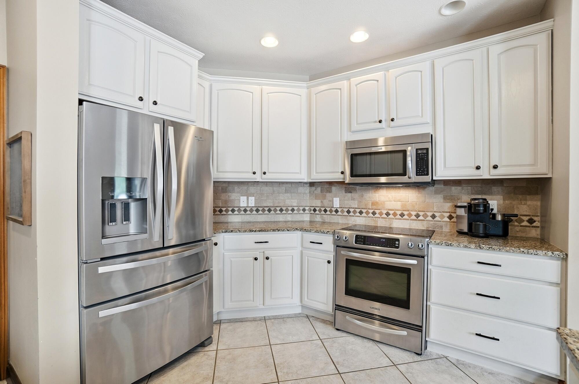 82 Countryside Drive, Troy, Ohio 45373