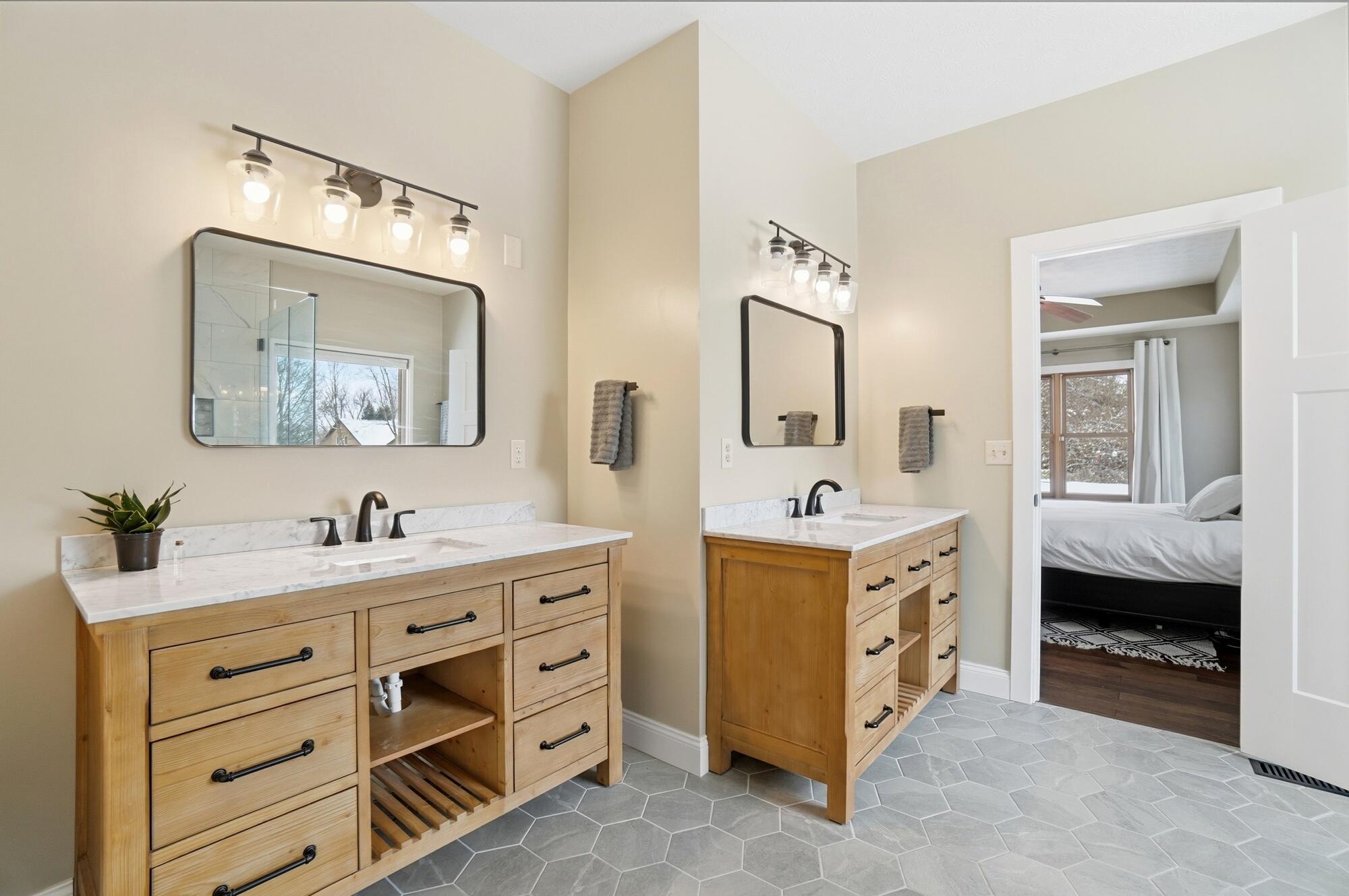 82 Countryside Drive, Troy, Ohio 45373