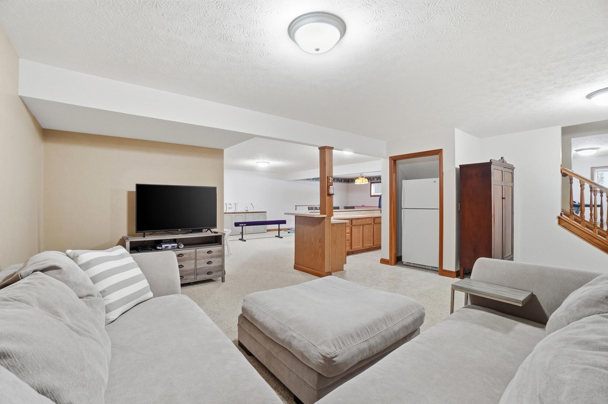 82 Countryside Drive, Troy, Ohio 45373