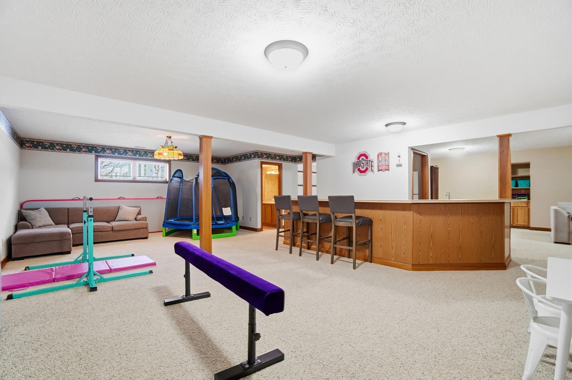 82 Countryside Drive, Troy, Ohio 45373