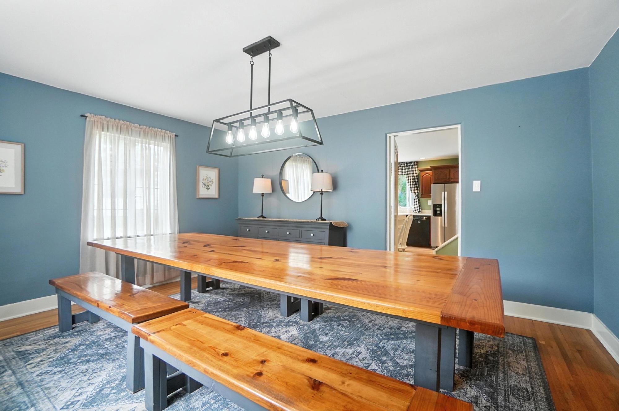 141 Hawthorne Road, Springfield, Ohio 45504