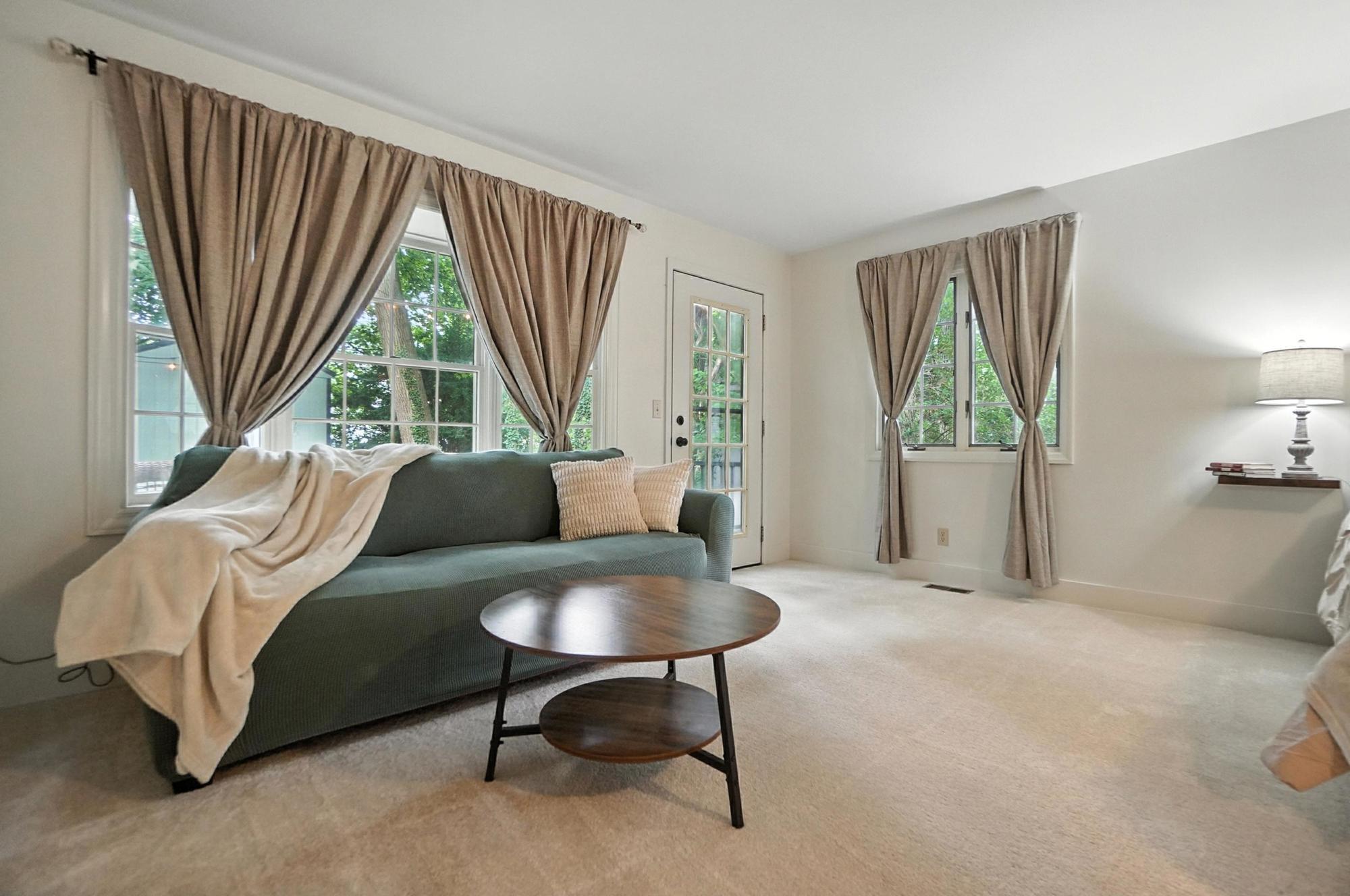 141 Hawthorne Road, Springfield, Ohio 45504