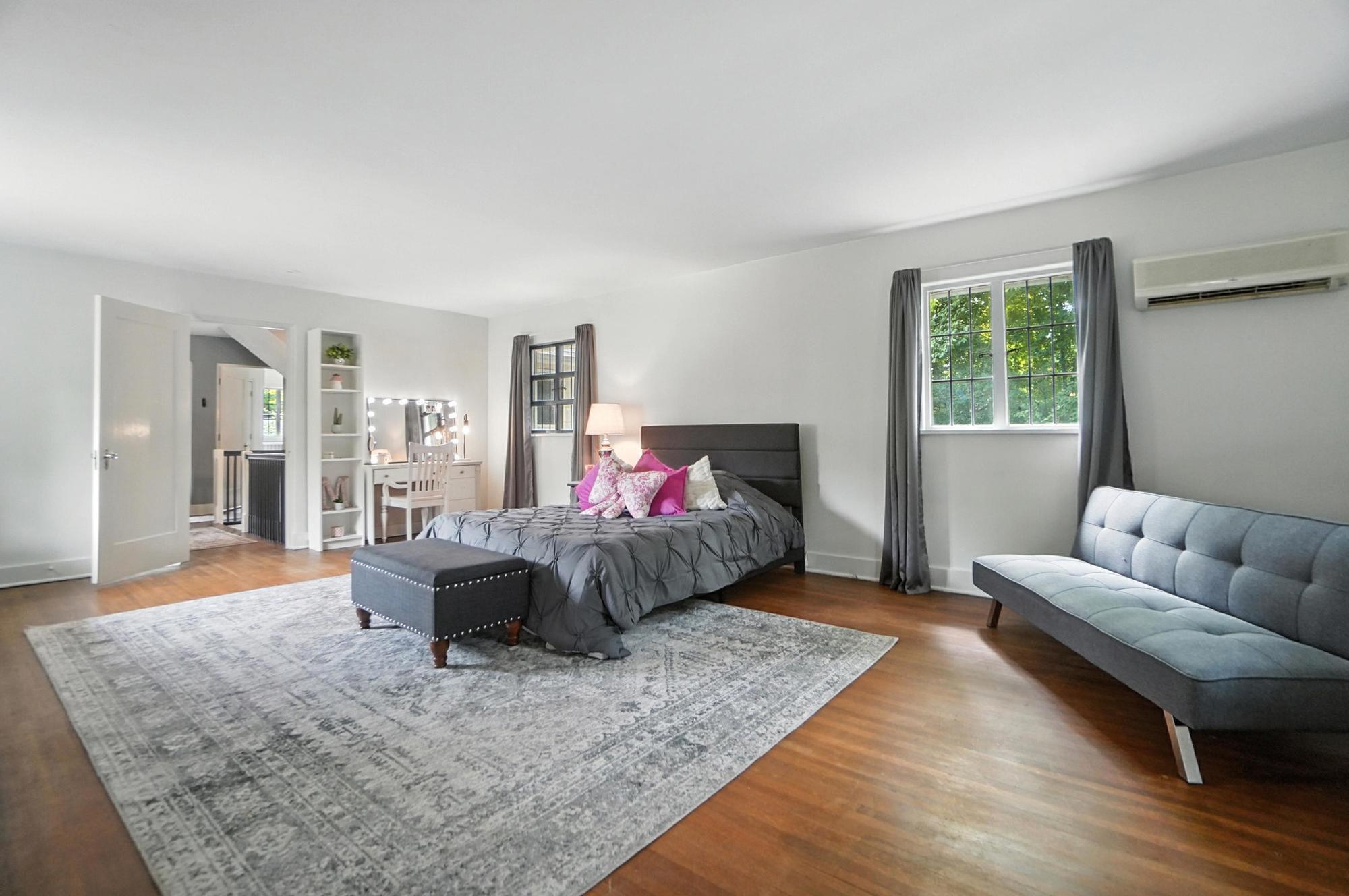 141 Hawthorne Road, Springfield, Ohio 45504