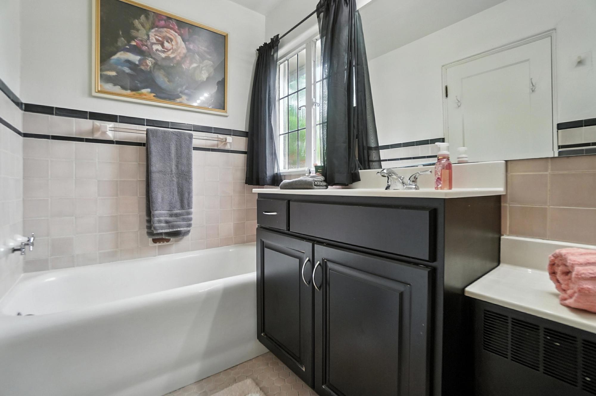 141 Hawthorne Road, Springfield, Ohio 45504