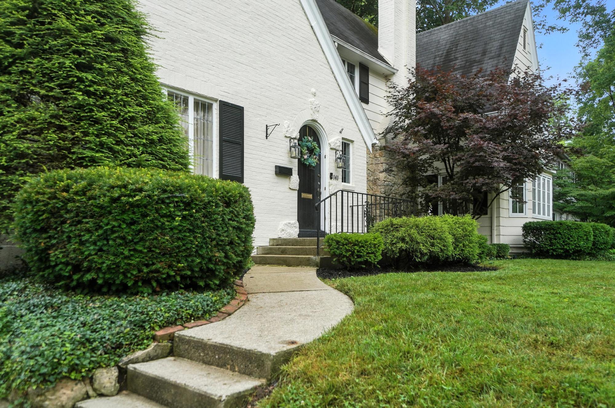 141 Hawthorne Road, Springfield, Ohio 45504