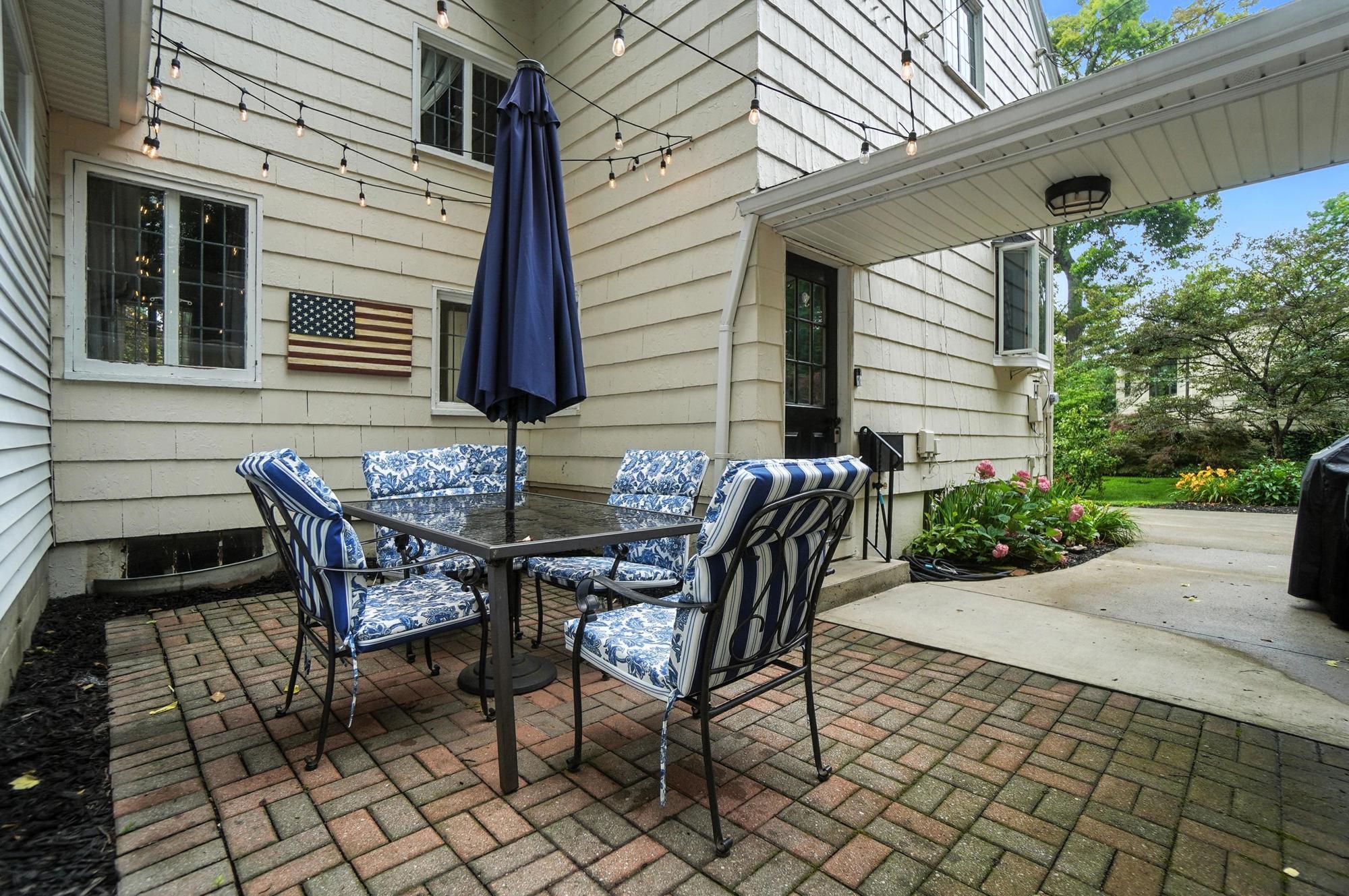 141 Hawthorne Road, Springfield, Ohio 45504