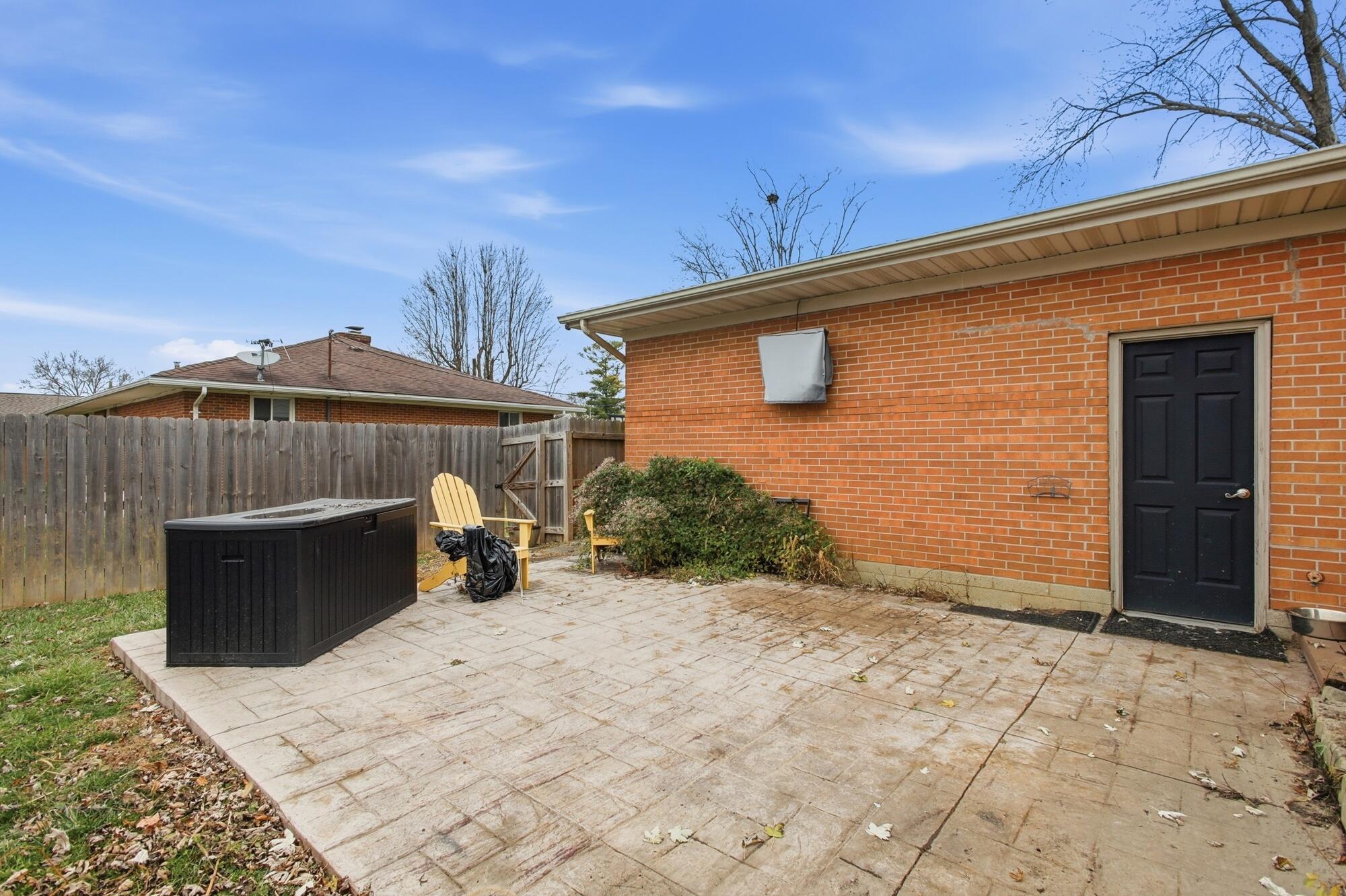 2861 Ashlar Drive, Springfield, Ohio 45503