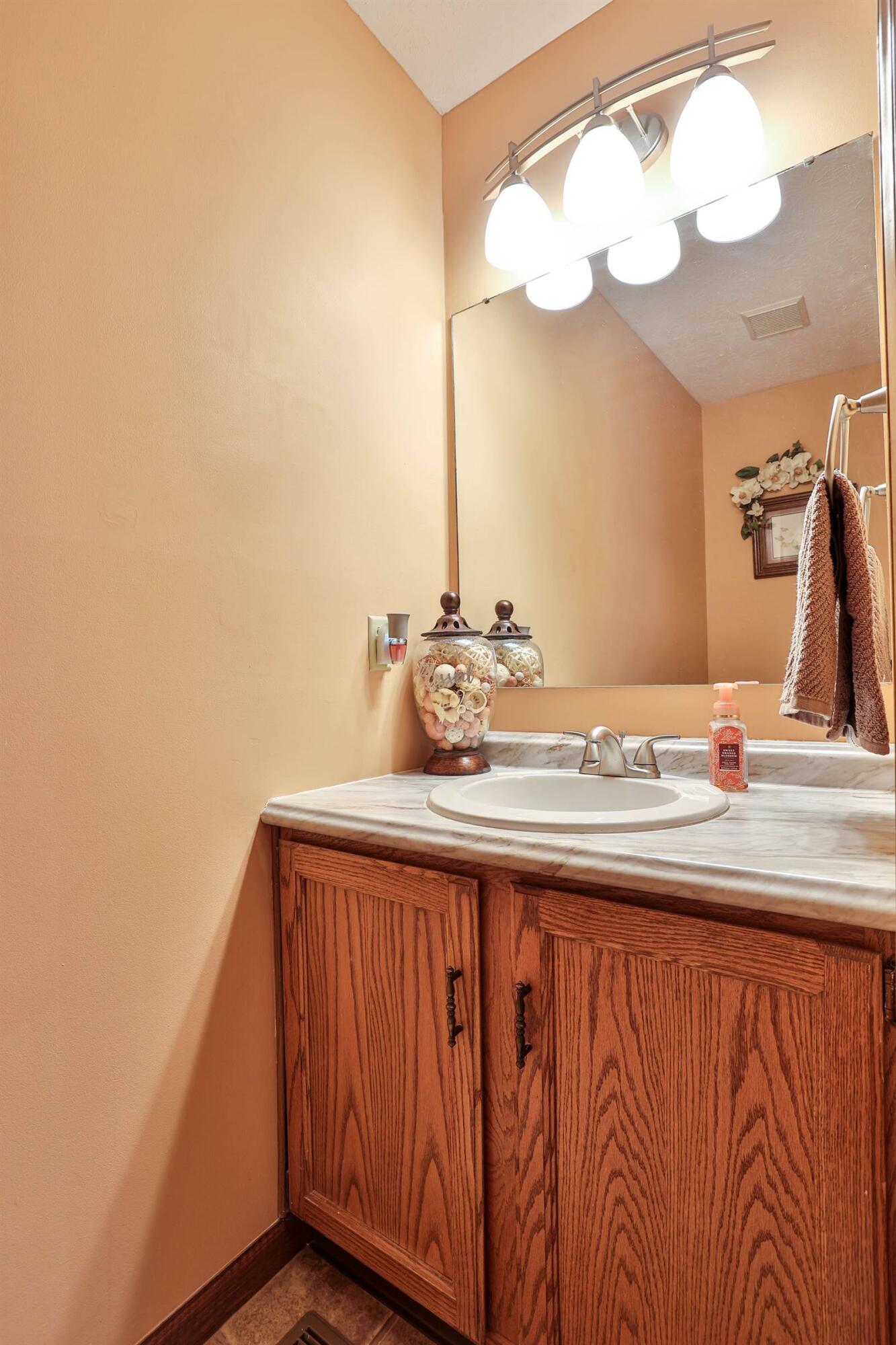 6331 Adams Circle, Dayton, Ohio 45459