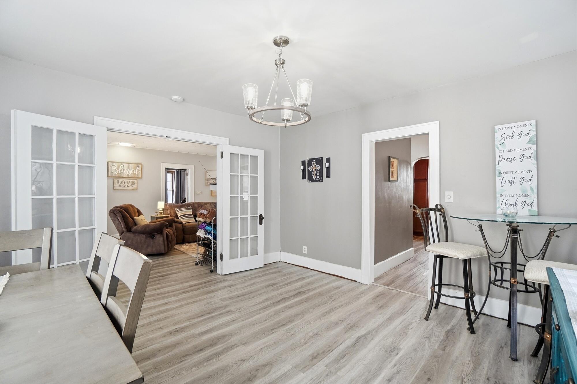 220 Perrin Avenue, Springfield, Ohio 45506