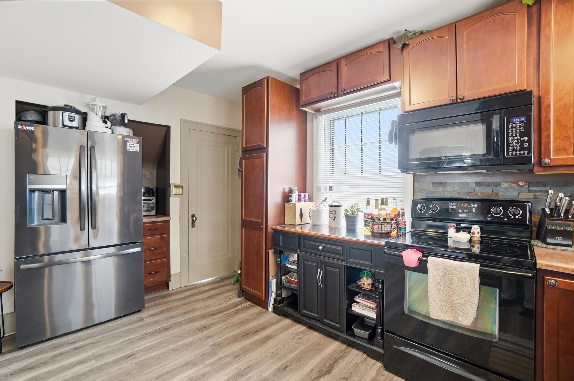 220 Perrin Avenue, Springfield, Ohio 45506