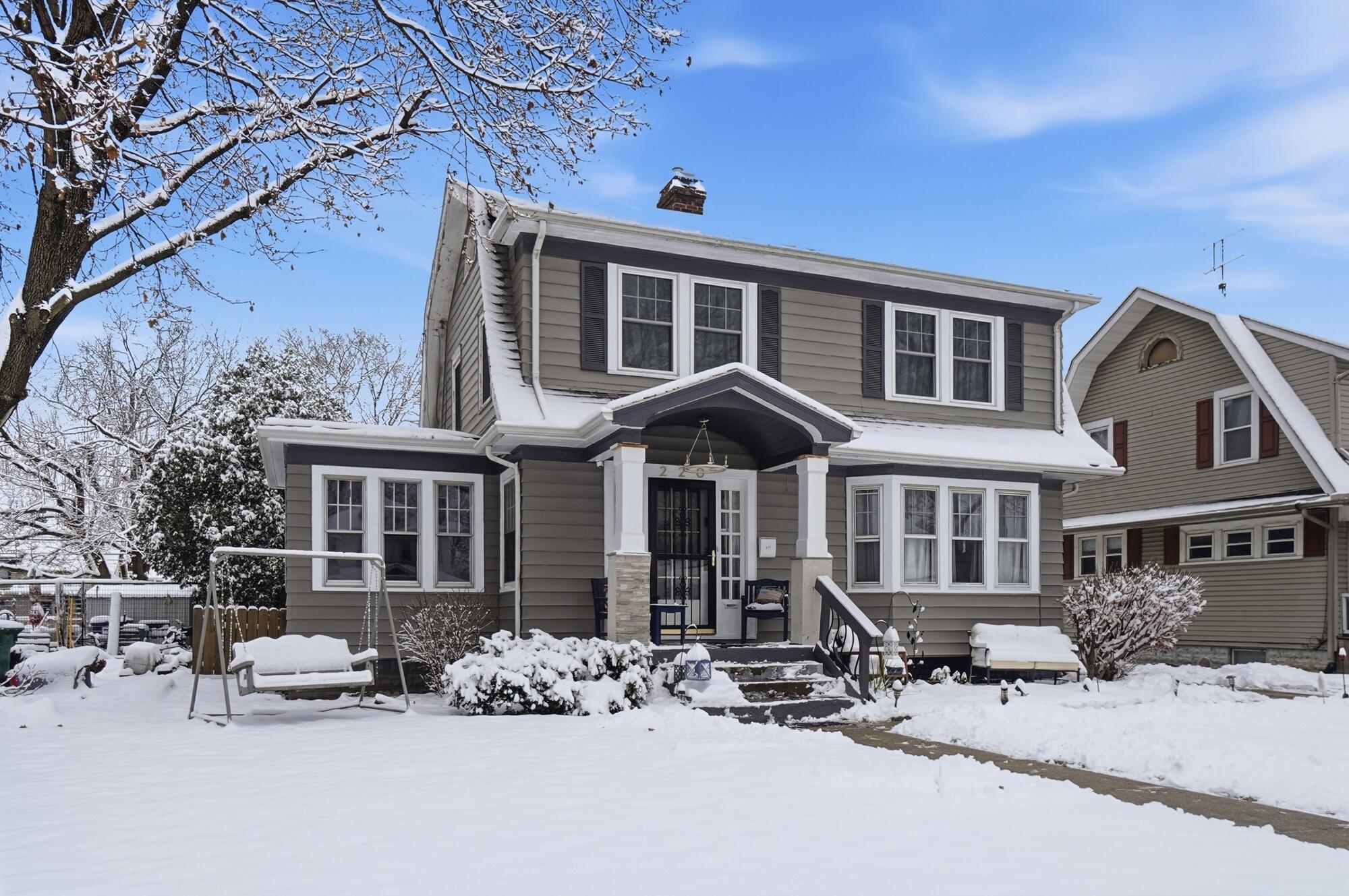 220 Perrin Avenue, Springfield, Ohio 45506