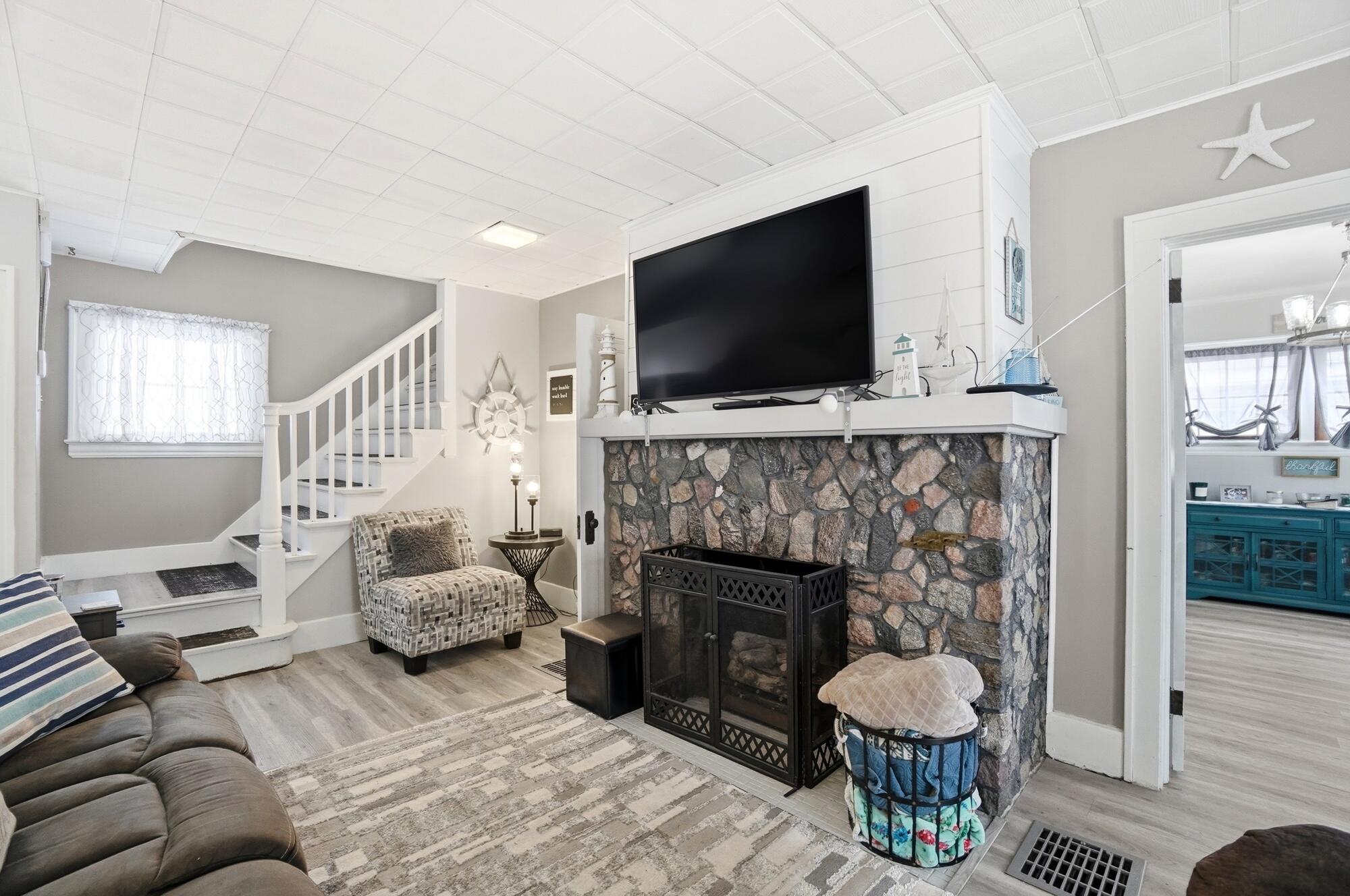 220 Perrin Avenue, Springfield, Ohio 45506