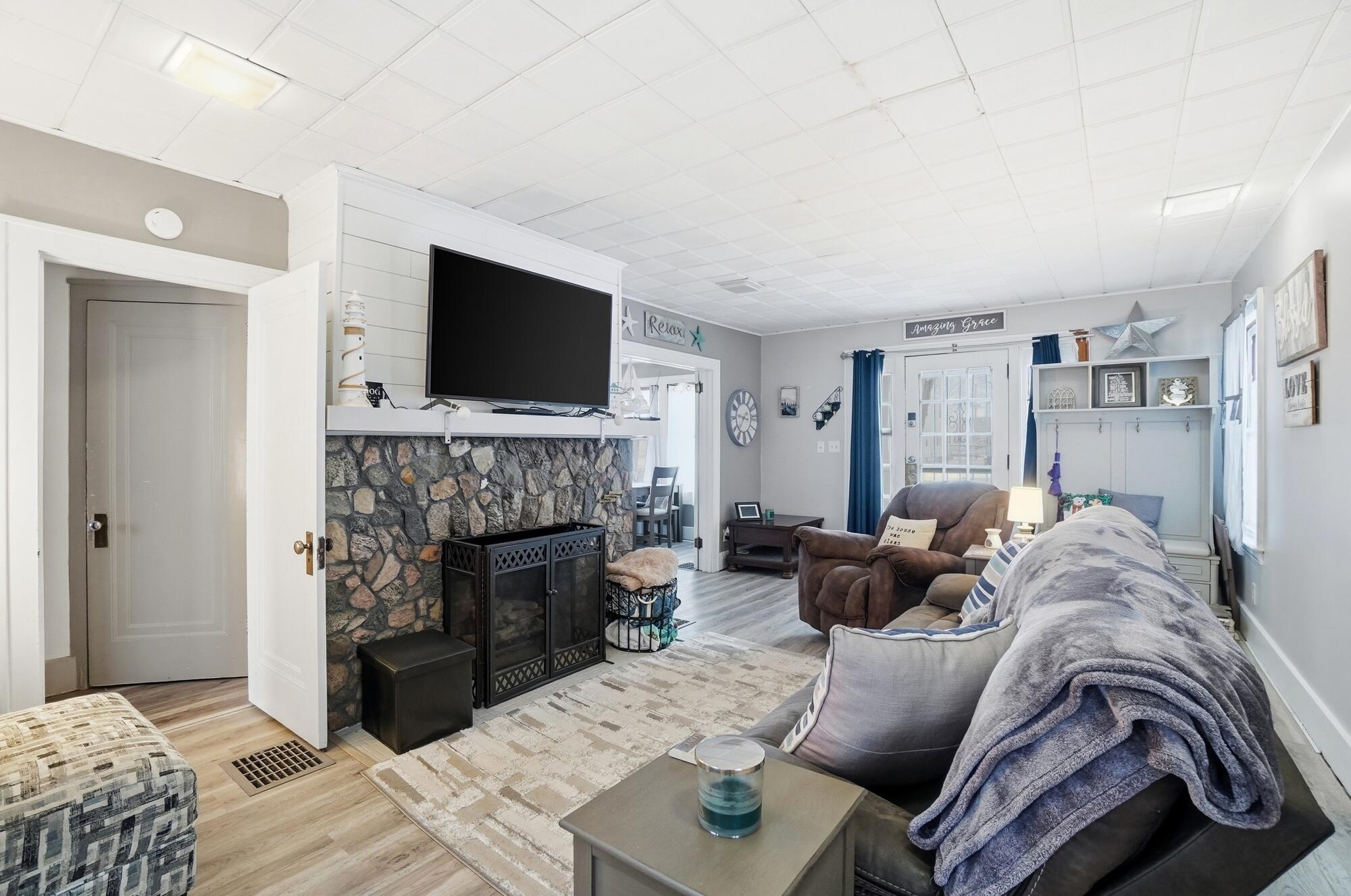 220 Perrin Avenue, Springfield, Ohio 45506