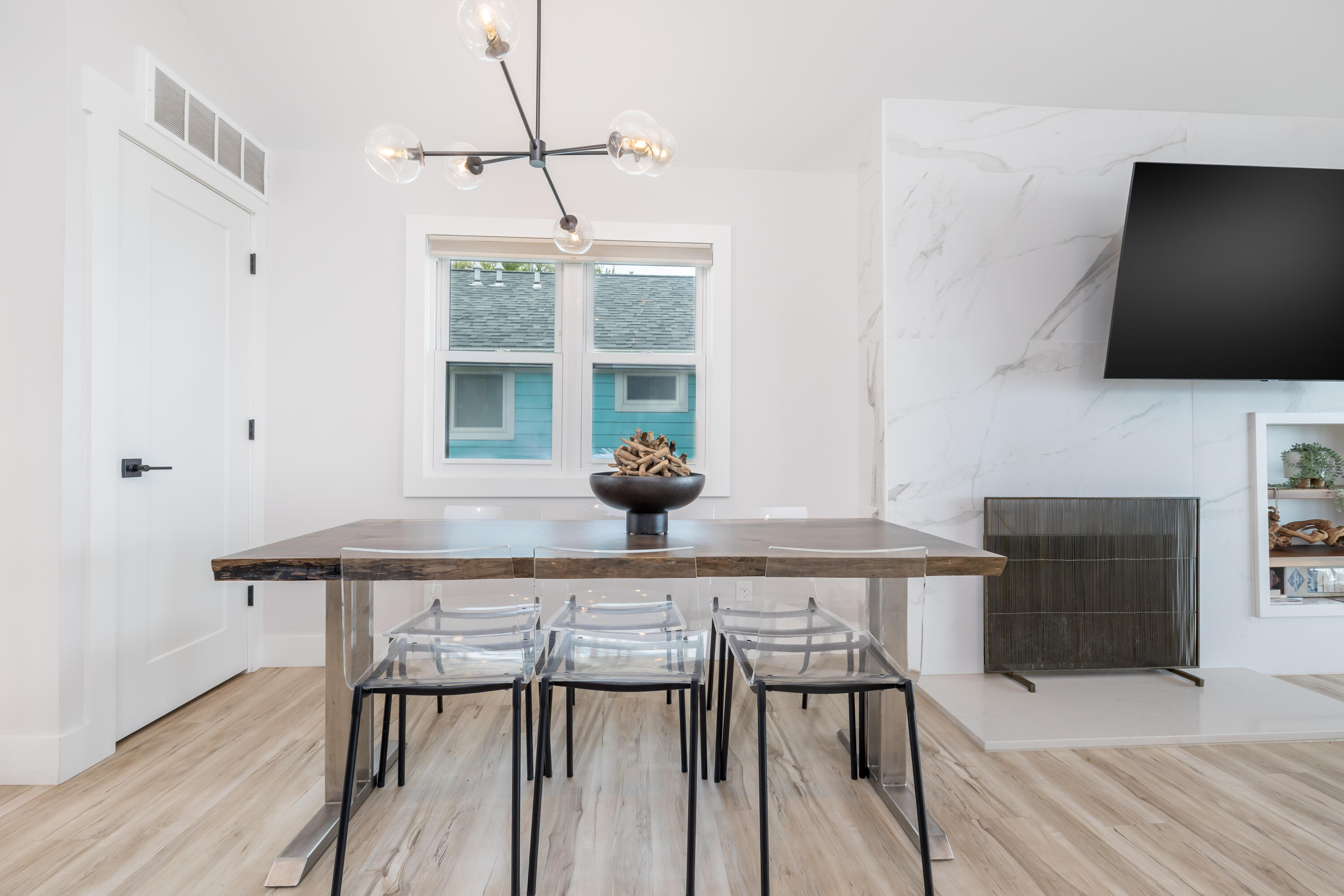 7925 Hickory Avenue, Russells Point, Ohio 43348