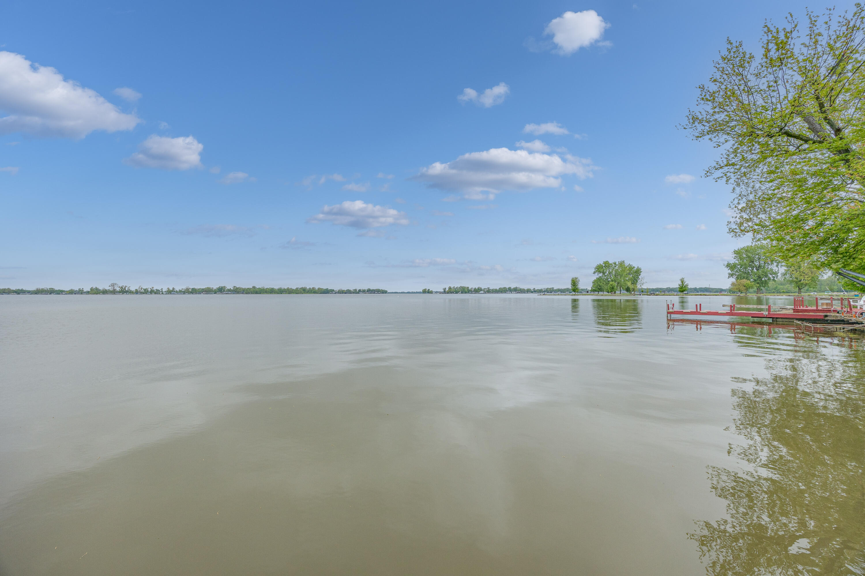 7925 Hickory Avenue, Russells Point, Ohio 43348