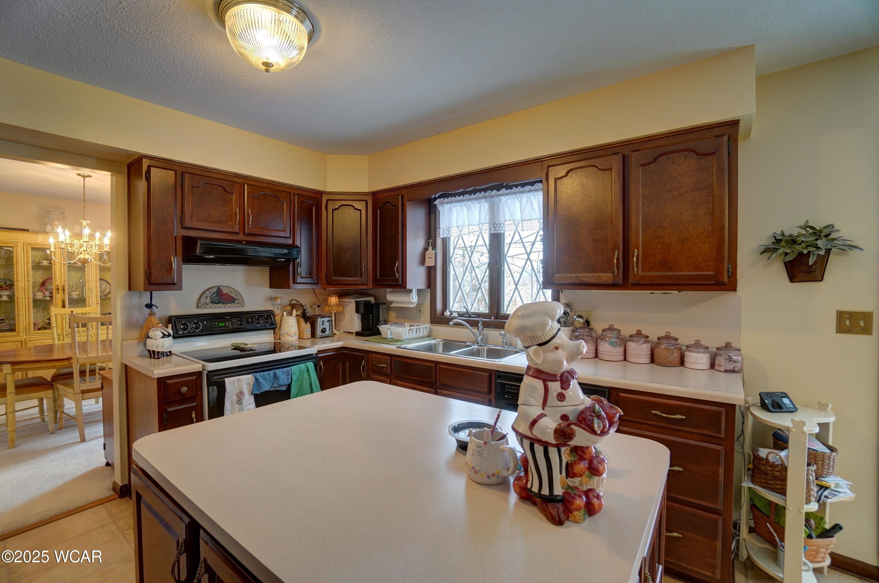 4075 Yellowood Street, Lima, Ohio