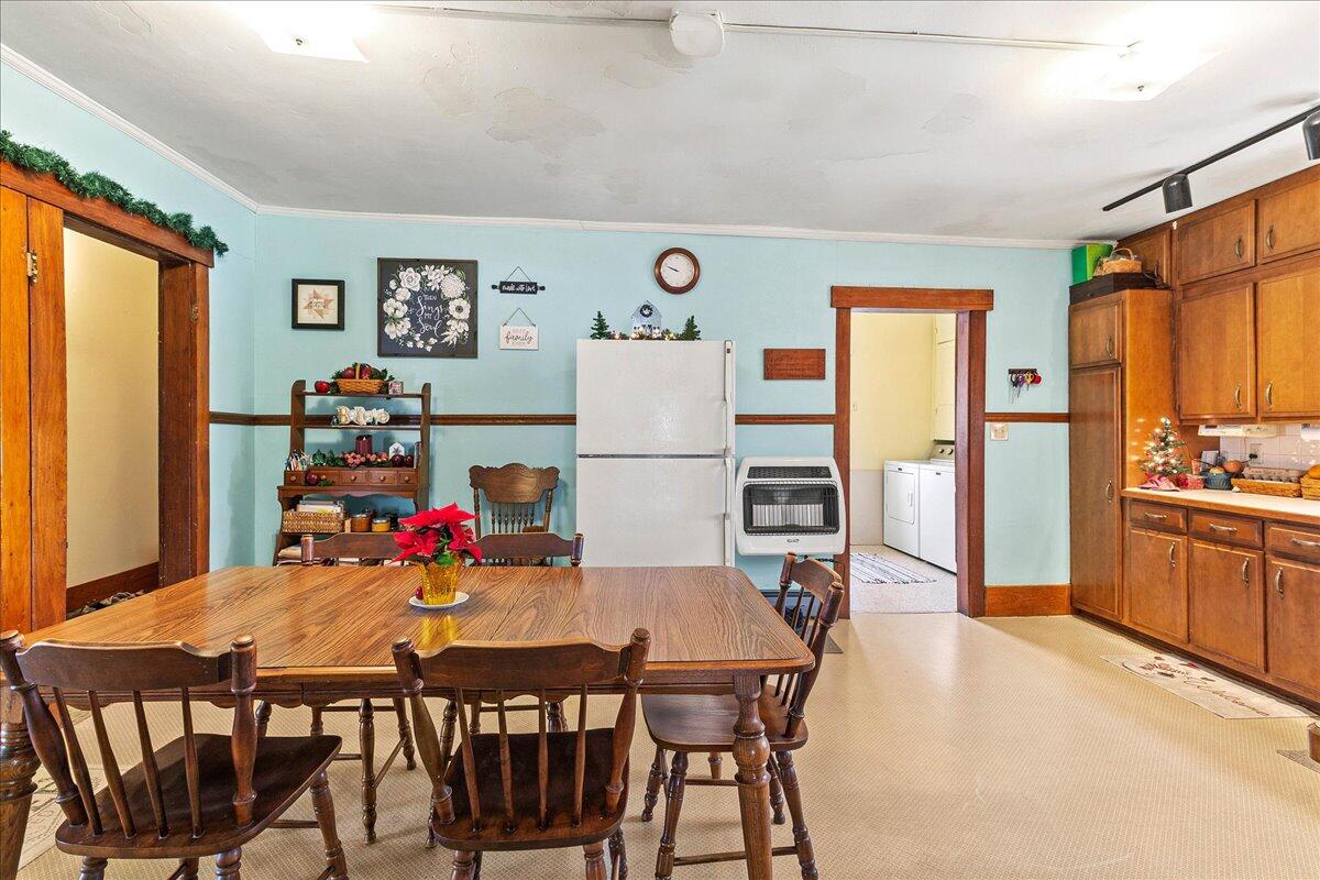 17683 OH-117, Waynesfield, Ohio 45896