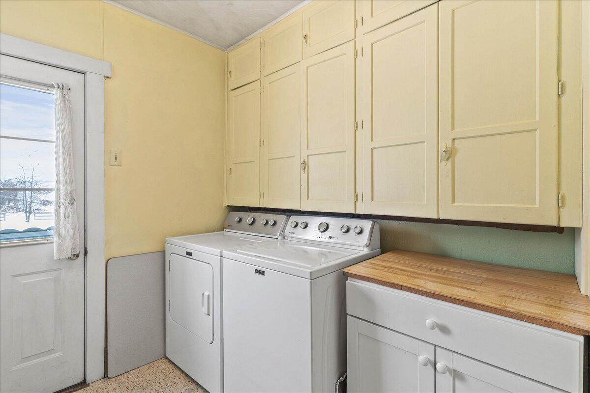 17683 OH-117, Waynesfield, Ohio 45896