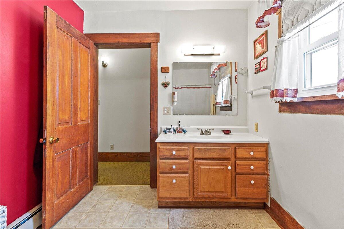 17683 OH-117, Waynesfield, Ohio 45896