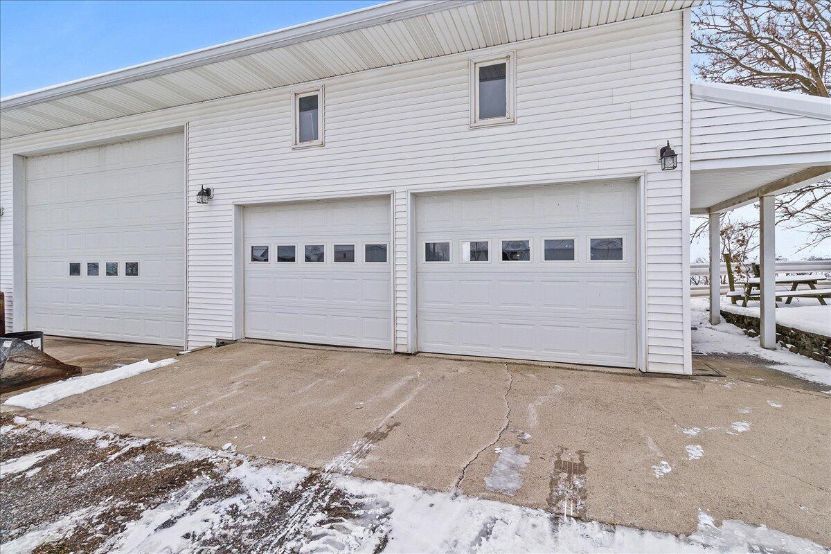 17683 OH-117, Waynesfield, Ohio 45896