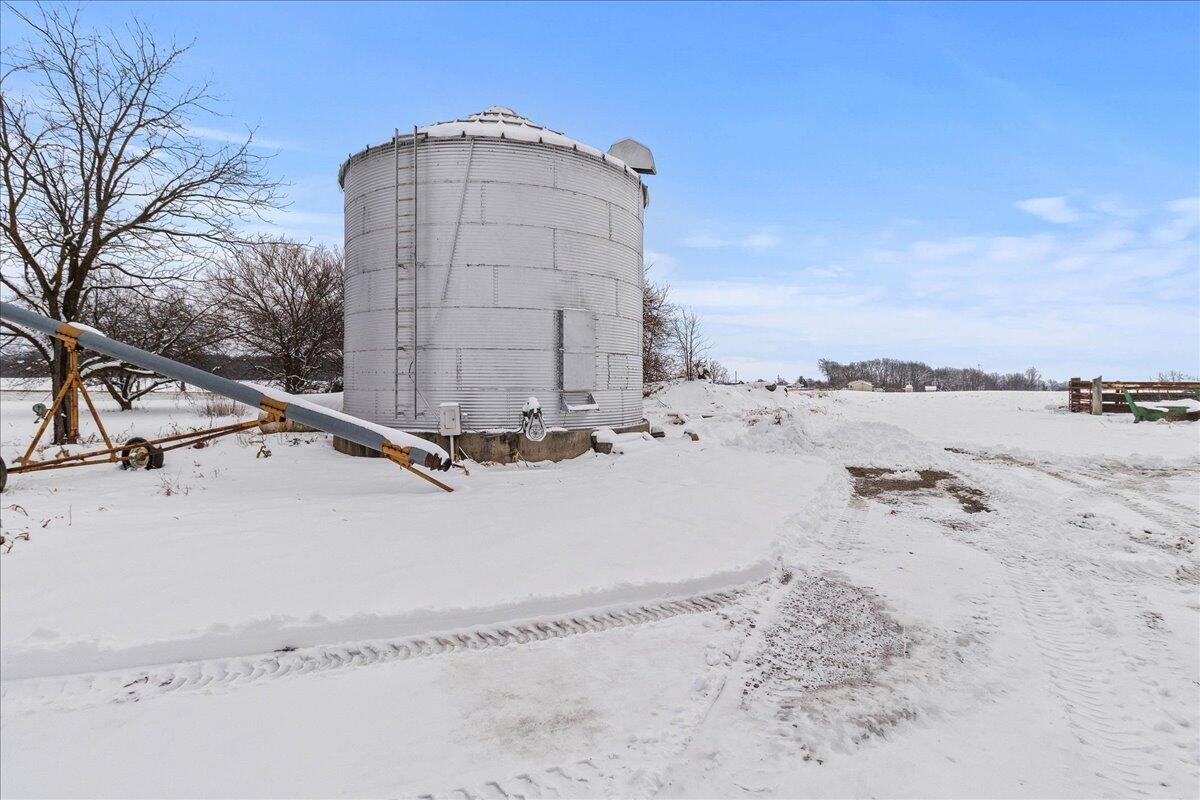 17683 OH-117, Waynesfield, Ohio 45896