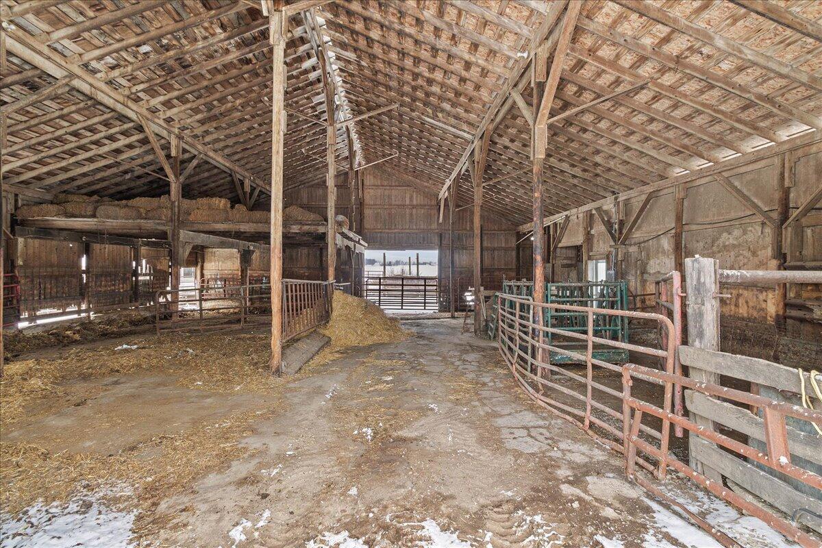 17683 OH-117, Waynesfield, Ohio 45896