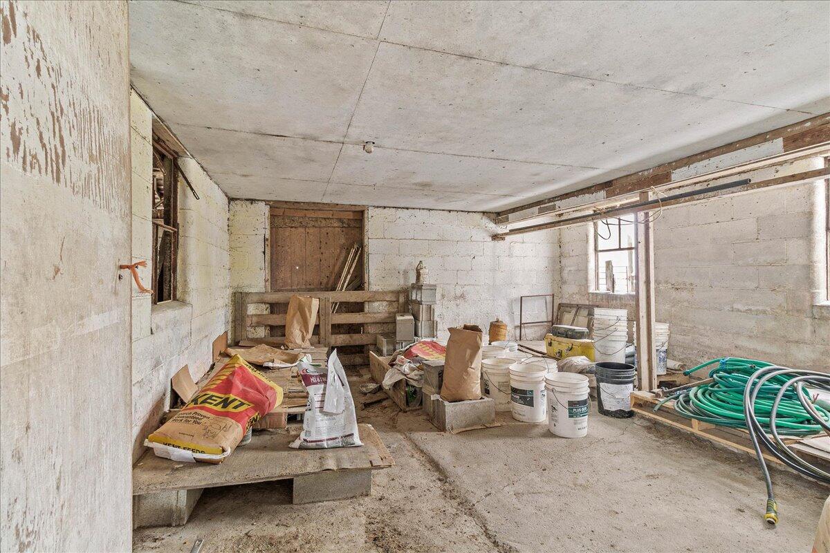 17683 OH-117, Waynesfield, Ohio 45896