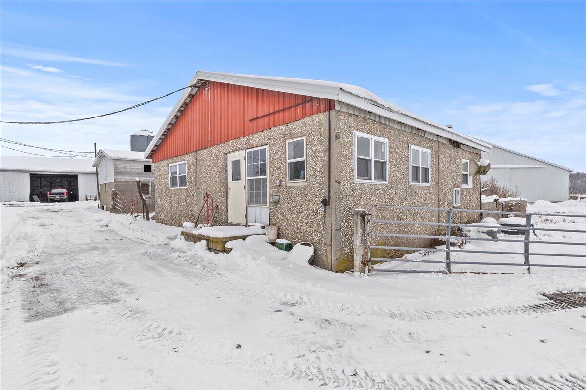 17683 OH-117, Waynesfield, Ohio 45896