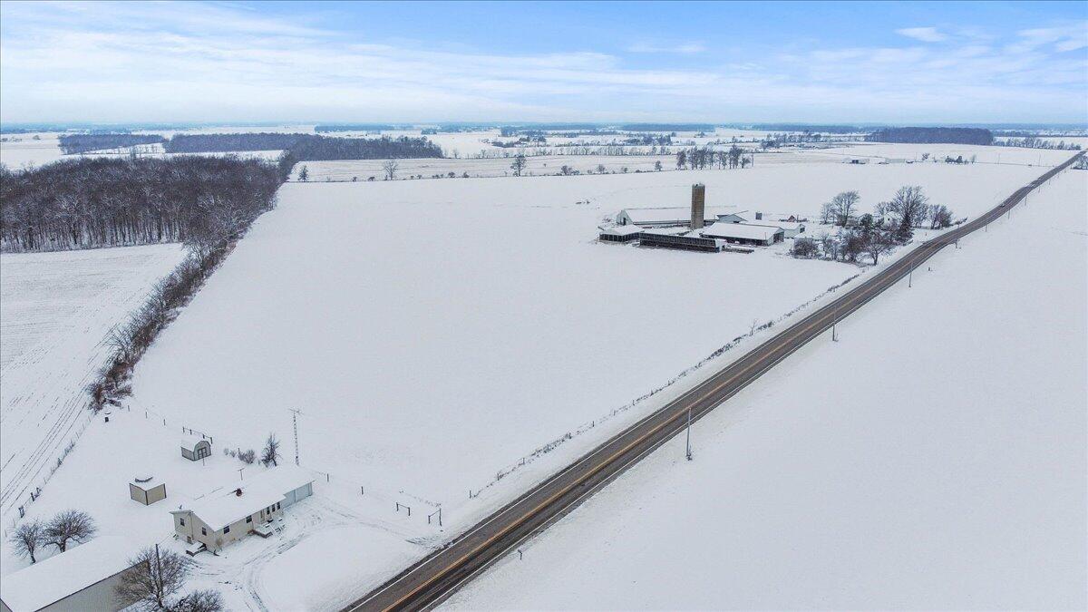 17683 OH-117, Waynesfield, Ohio 45896