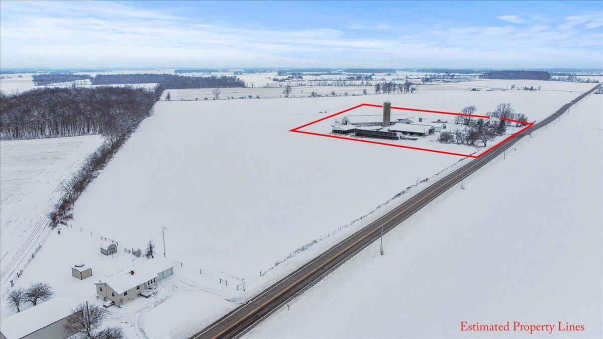 17683 OH-117, Waynesfield, Ohio 45896