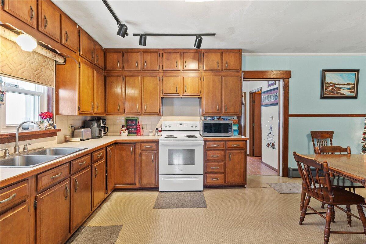 17683 OH-117, Waynesfield, Ohio 45896