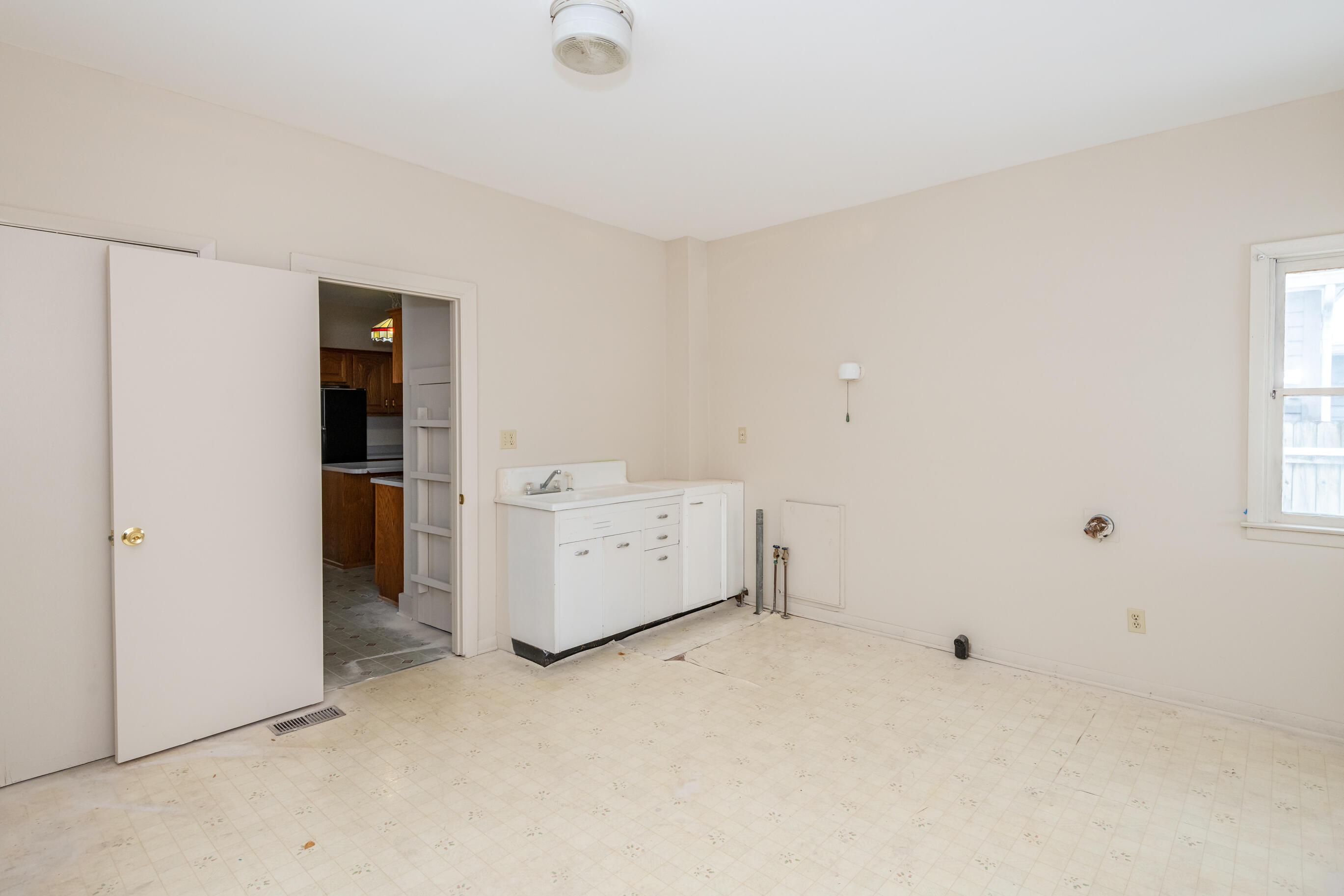 826 Main Street, Urbana, Ohio 43078