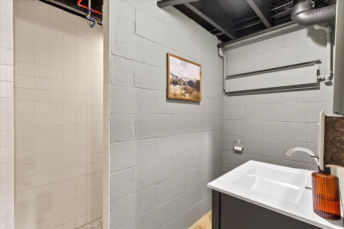 216 Hayes Street, Bellefontaine, Ohio 43311